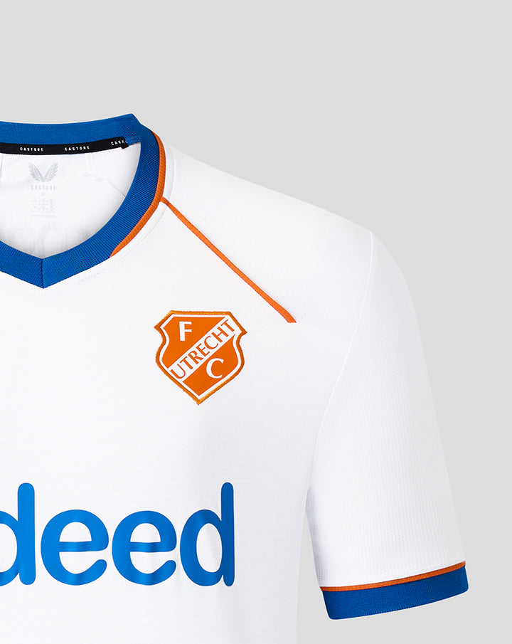 Front view close-up of FC Utrecht third kit highlighting crest on left chest and large blue indeed sponsor across the front