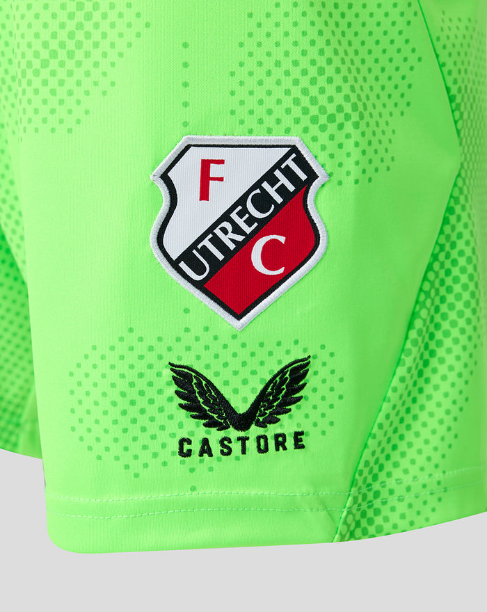 Lichtgroene FC Utrecht keepershort met clubembleem en Castore-logo