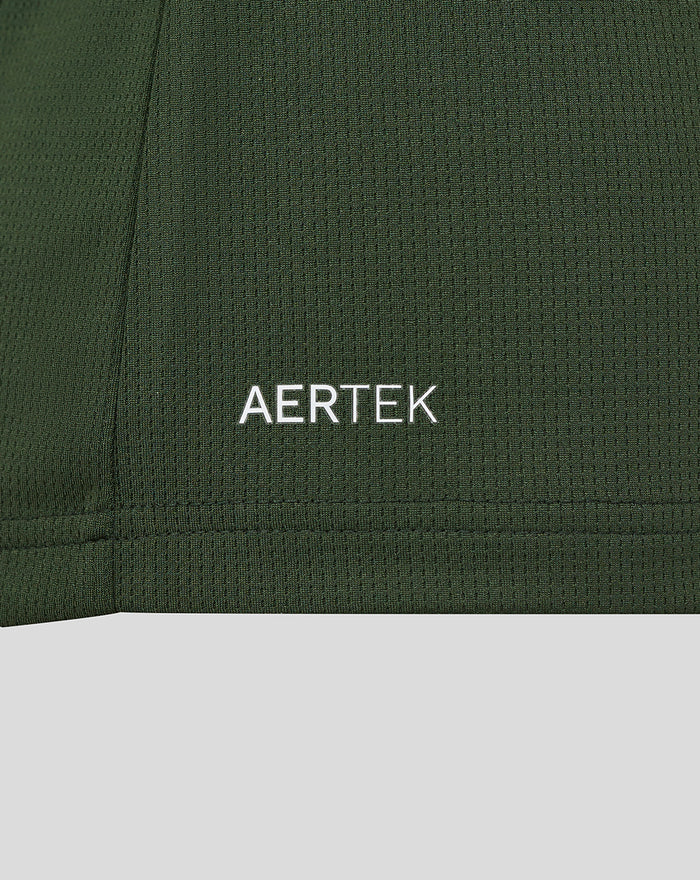 Hem edge of FC Utrecht Uitshirt 25/26 with AERTEK branding on dark green fabric