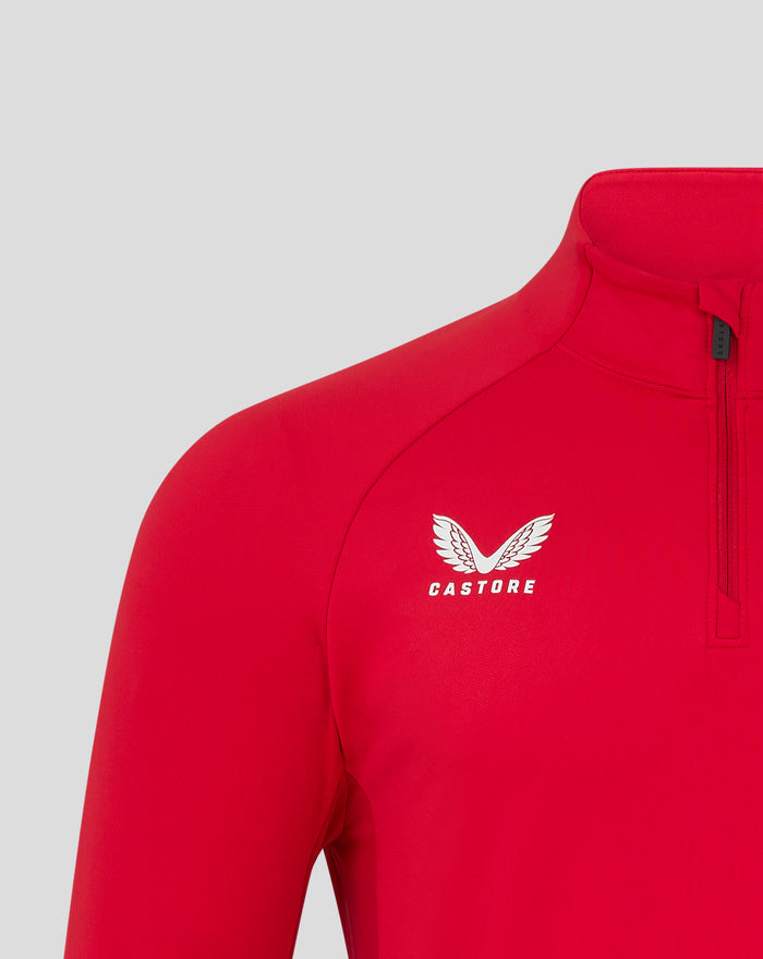FC Utrecht crest with Castore branding on the red training top chest